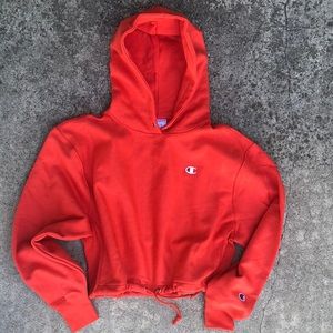 Champion life women’s drawstring cropped hoodie. NEW
